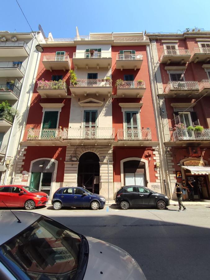 Casa Dante Apartment Bari Bagian luar foto